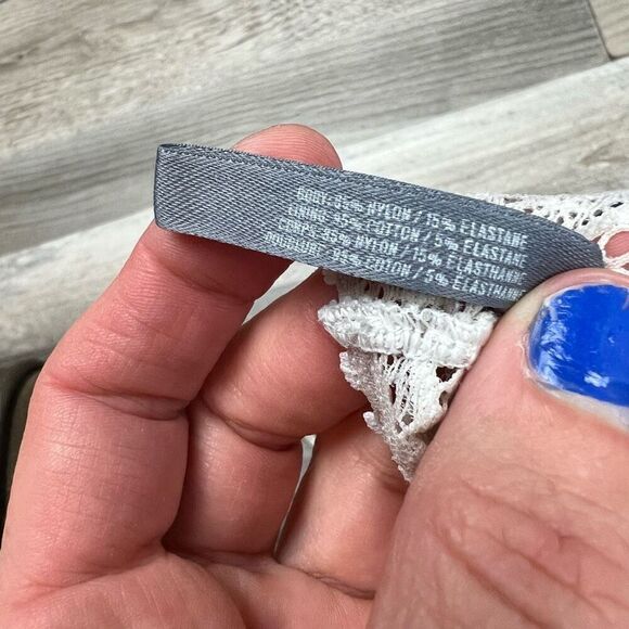 Aerie Women's Eyelash Lace Racerback Bralette White Size M - Picture 5 of 8